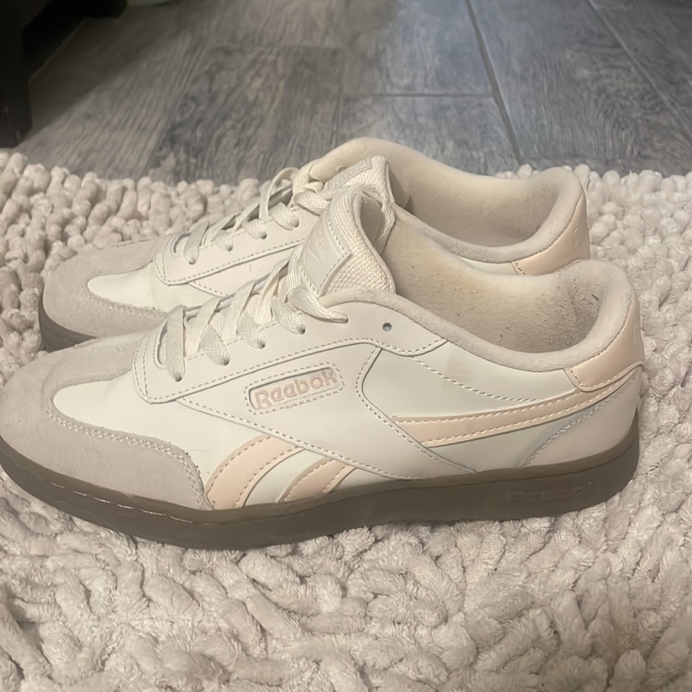 Reebok Forte Lounger Vintage Chalk Blush Womens Shoes Samba Style Wmns Sz 9